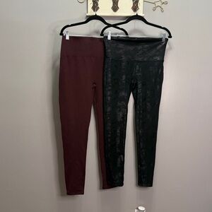 (2) SPANX Faux Leather Camo & SPANX Burgundy Fashion Essential Leggings XL